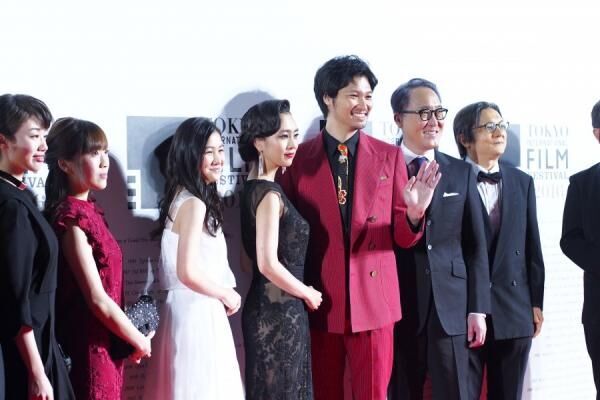 マークジェイコブス、ステラマッカートニー…、東京国際映画祭のレッドカーペットを彩るファッション