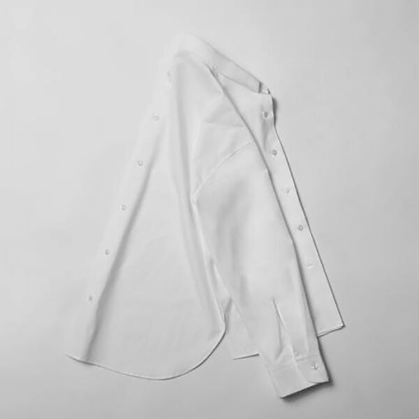 日本のテキスタイルで手に届く上質を追求するブランド TH_READ から初のレディースシャツが登場。NEWoMan新宿1er Arrondissementにて発売中。