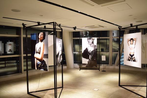 Ravijourがコンセプトを「セクシーに生きる」に一新。モデルにLala/ローレンサイを起用