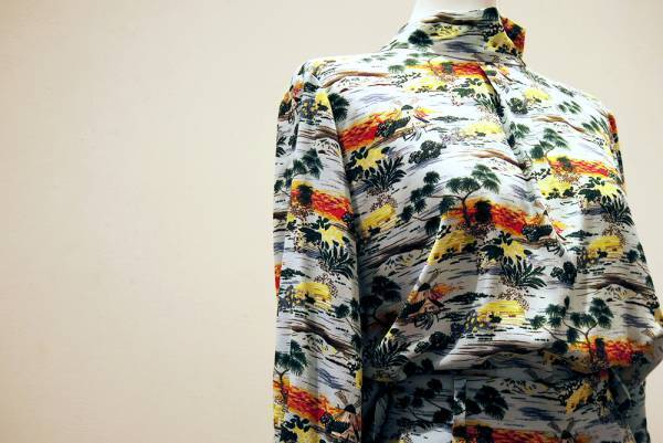 白い壁に記憶を映して - LAMARCK 18SS【ランウェイのケセラセラ】