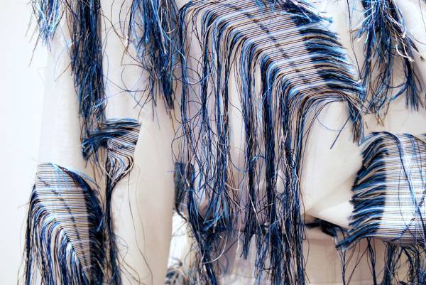 白い壁に記憶を映して - LAMARCK 18SS【ランウェイのケセラセラ】