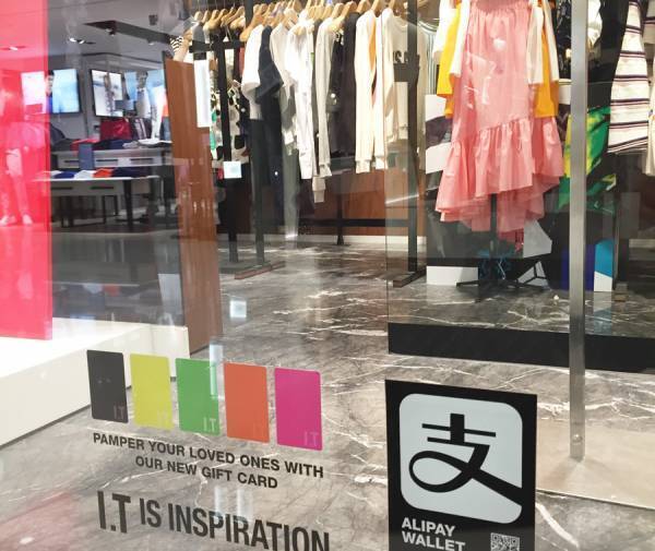 香港で見たファッション。週末弾丸トリップの話《水曜のケセラセラ》