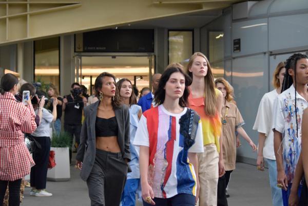 あなたが持っているたくさんの服の話《水曜のケセラセラ》