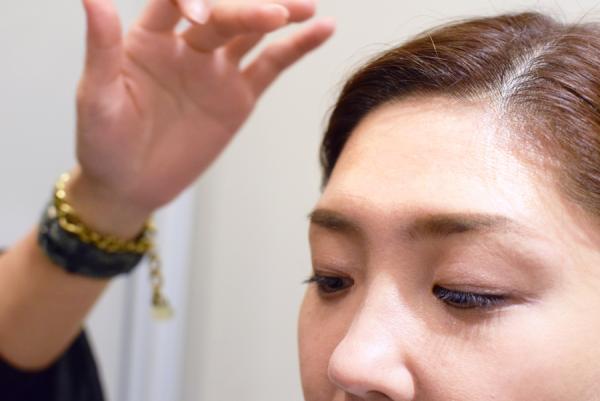 ヘアメイクアーティスト直伝、手持ちのコスメで主役になれるパーティーメイク術の全工程をお見せします