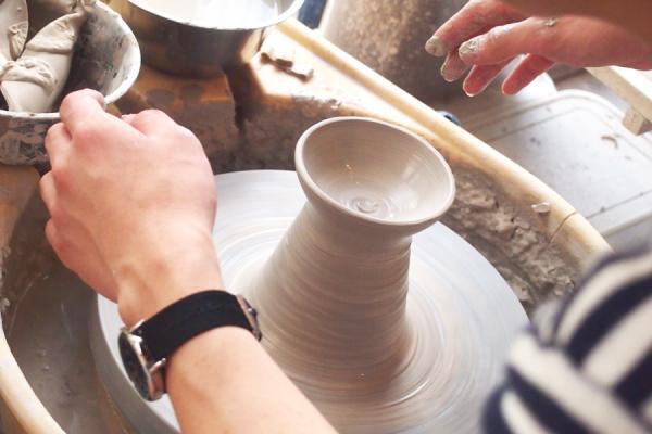 陶芸初心者が体験。東京で出来る自分だけの陶器をオルガノン セラミックス スタジオで作ってみました。