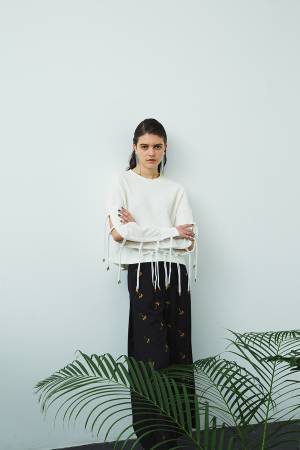 ЯPKO 2017年秋冬コレクション 冬に舞う楽園の鳥たち