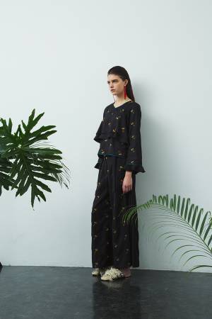 ЯPKO 2017年秋冬コレクション 冬に舞う楽園の鳥たち