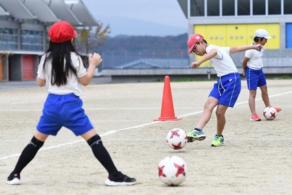 失敗する姿を見られるのを頑なに拒む子たちに、チャレンジ精神を植え付ける方法とは