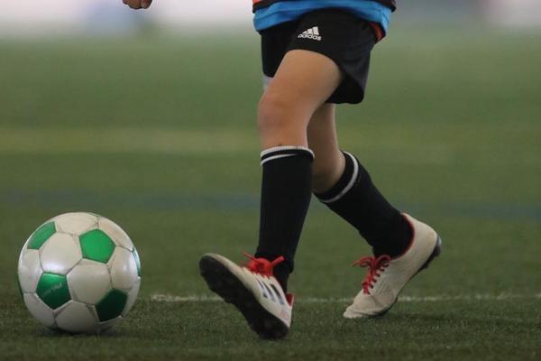 グローブがなく素手でＧＫを務めた息子。Bチームは面倒見てもらえないのか問題