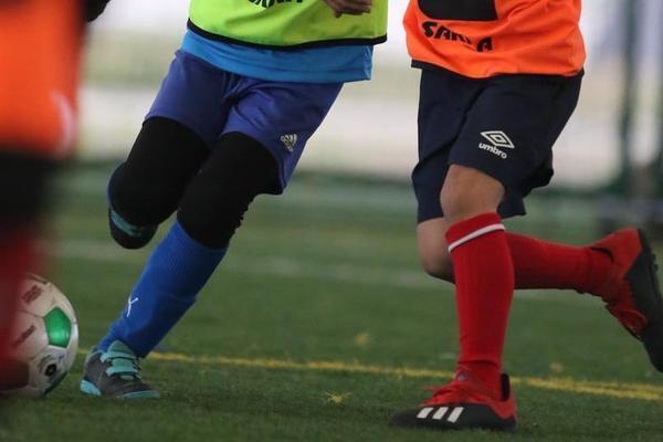 グローブがなく素手でＧＫを務めた息子。Bチームは面倒見てもらえないのか問題