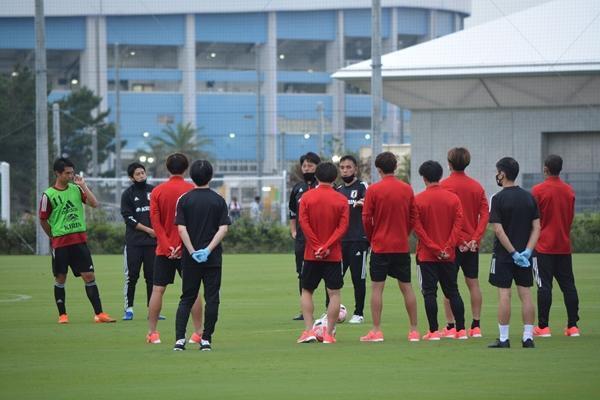 小学生で「サッカーに向いていない」「プロになれない」の判断は早すぎ！　ゴールデンエイジに伸びるために経験した方がいいこと／U-19影山監督インタビュー後編