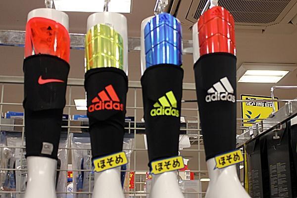 この秋子どもがサッカーを始める人必見！　子どもの足に合うシューズとすね当ての正しい選び方