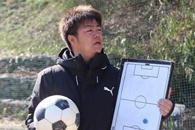 「トレセン歴なし」がほとんどなのに約30人がJリーガーに！　全国常連の強豪サッカー部監督に聞く「個とチームの磨き方」