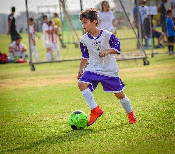 身長止まるサインとは?　最終身長の予測方法も解説