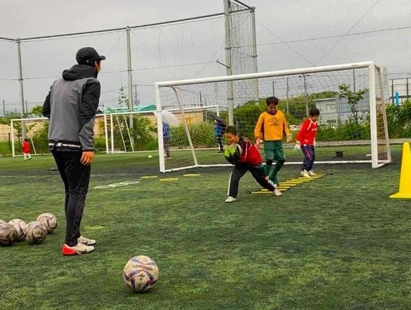 基礎から実戦で役に立つトレーニングまで学べる　FC市川GUNNERS短期集中サマーキャンプを開催