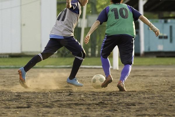 「お前たちが考えていることはどうでもいい」監督にもコーチにも相談できない学生プレーヤーたちの苦悩