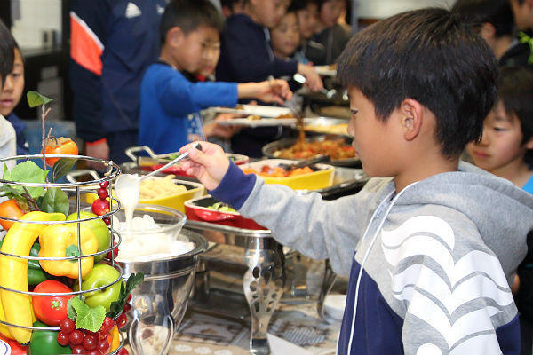 「うちの子、なんだか疲れやすい」それはビタミンとミネラルの不足が原因かも！？