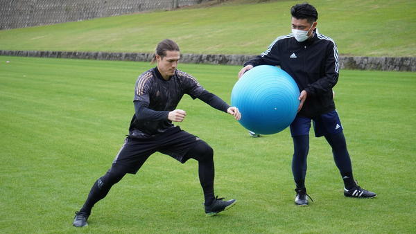 「生活習慣はサッカーのパフォーマンスに直結する」チーム酒井高徳の取り組みとは？