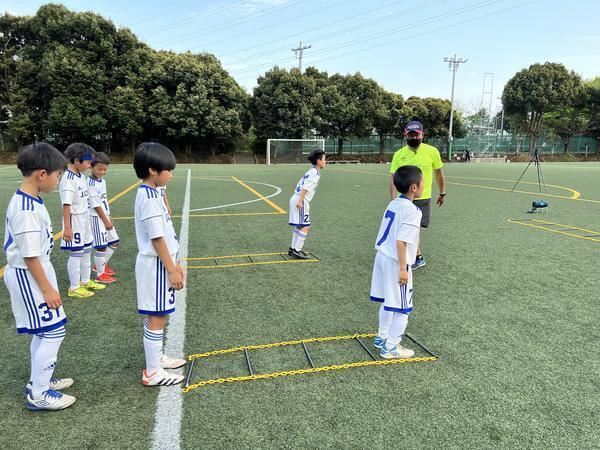 動きの質が上がるとスピードがアップし、サッカーが上手くなる！ 東京都の強豪ジュニアチームが挑むラダートレーニング