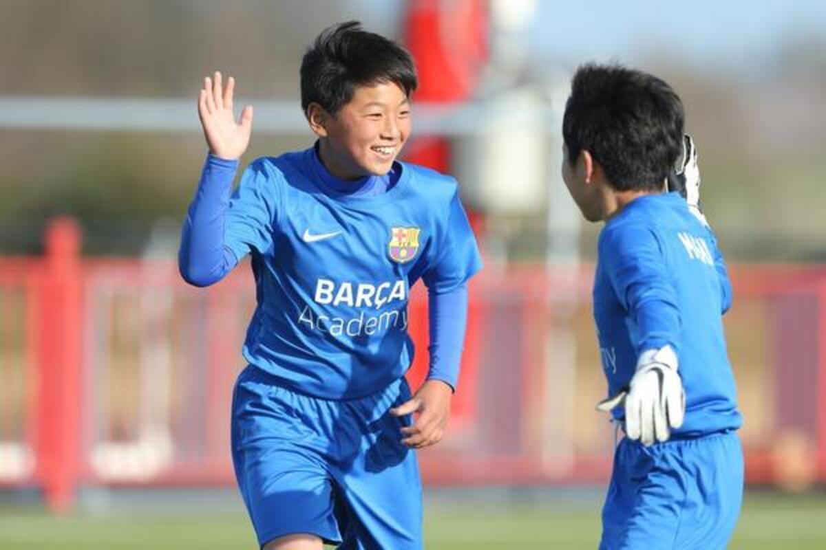 君の街にもバルサキャンプがやってくる 全国 18 会場でバルサアカデミー サマーキャンプ ２０２２開催決定 22年5月25日 ウーマンエキサイト 1 2