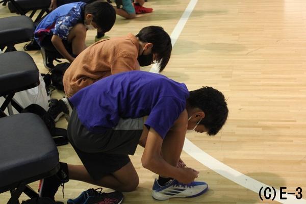 速く走れるようになり、キック力も高まる！　子どものポテンシャルを引き出す「正しいシューズの選び方・履き方」