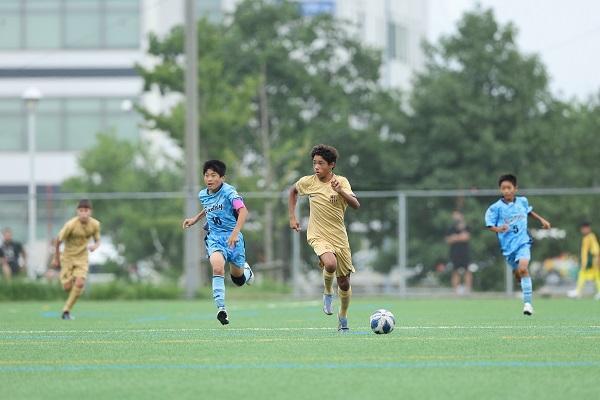 播戸竜二さんが監督を務めた選抜チームが大会史上初ベスト8！　最終日に進む4強も決定