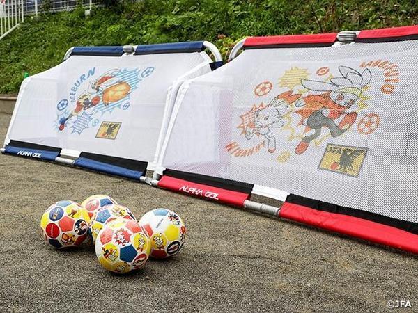 2,438の保育園・幼稚園にサッカーゴールとボールを無料贈呈！JFAが巡回指導を拡大