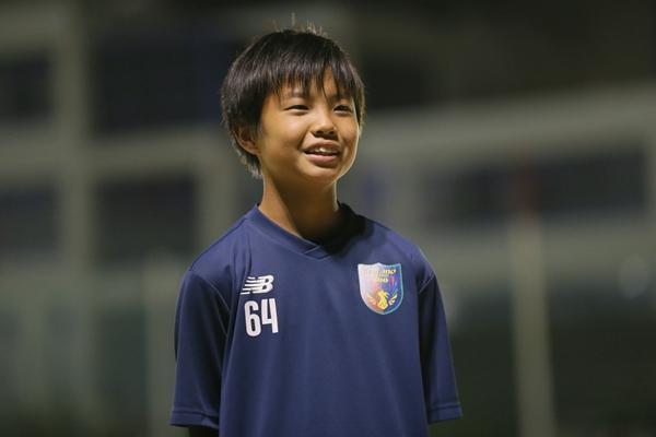 イレギュラーなバウンドにも素早く対応できるようになる、数十センチのズレに対応する力がつく「テクダマ」の効果とは