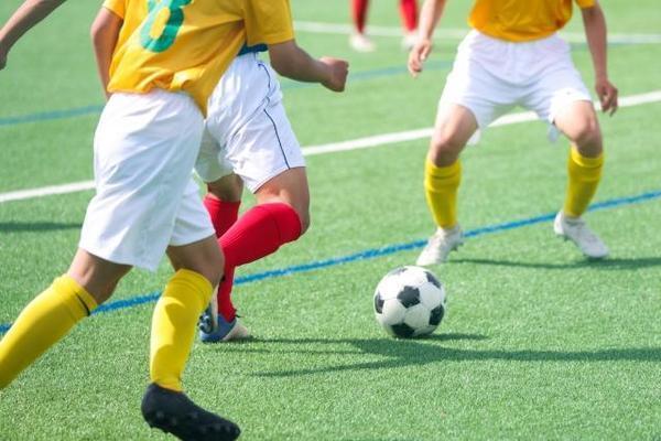 遠征2万、練習試合1回1000円。お金がかかりすぎるクラブをやめさせたい問題