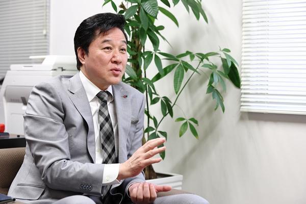 自身も体罰指導を受けた経験を持つバレーボール協会川合俊一会長が「選手を伸ばすためには暴力指導は絶対ダメ」と言い切る理由