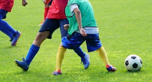 控えは基本的な動きも指導されず放置、スタメンと控えで指導に差がありツライ問題