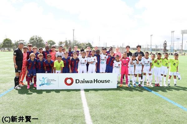 バルサが2連勝の好スタート、昨年の優勝チームは初戦黒星　　ワールドチャレンジ初日結果