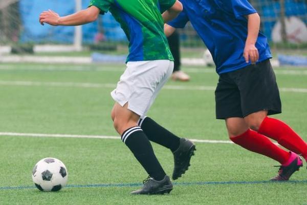 マルチスポーツの息子。サッカー一本に絞るべきか悩む問題