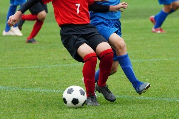 マルチスポーツの息子。サッカー一本に絞るべきか悩む問題