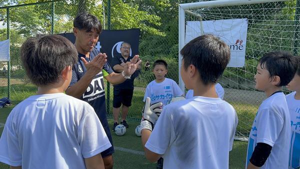 良いGKに必要な「失点しないコーチング」を身につけるコツ　味方を上手く動かす声かけ・指示とは