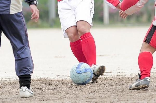 大会の格や規模について苦情を言ってくる親たちに、練習試合でも成長できることを伝える方法を教えて