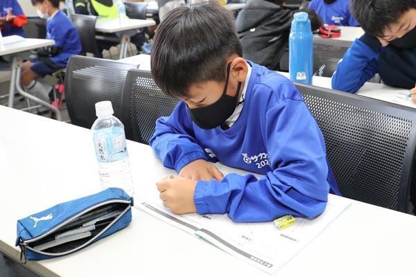 認知能力を高め学力向上にも！　知能研究の専門家が考えるサッカーノートの活用法