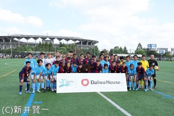 バルサは女子チームと対戦、バーモントカップ優勝の戸塚FCJはインドネシアチームと熱い攻防を見せた　チャレンジ２日目結果