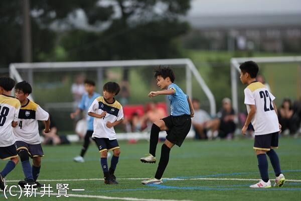 ワーチャレベスト４。「止める・蹴る」のイメージが強い川崎フロンターレのU-12が実践する「個の育成」