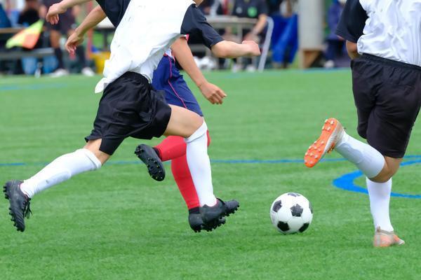 「真面目に頑張る」は大事だが努力の方向性を間違ってはダメ！　サッカー上達に向け「正しく努力する」ための目標の立て方