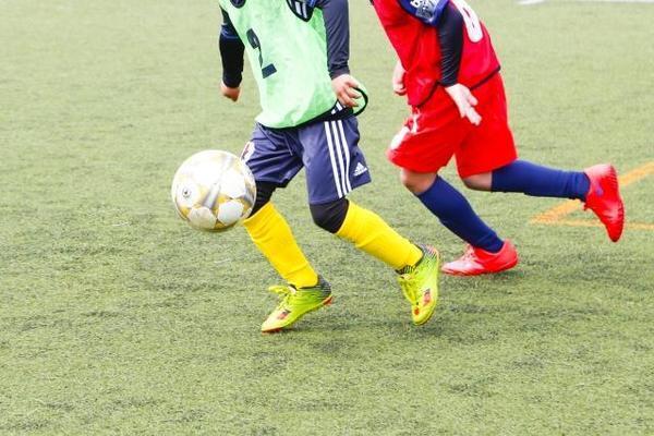 子どもたちに実力差を作ったコーチに不信感。「スタメン取れなければやめる」の条件つけるべきか迷います問題