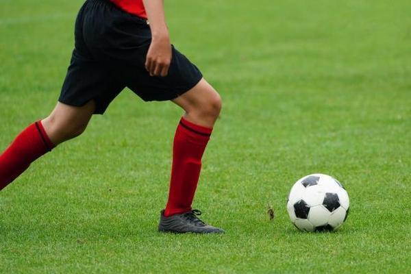 練習をサボった子が先発で真面目なわが子はベンチ。上手ければ休んでいいのか問題