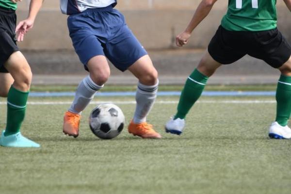 間違った練習をするほどサッカーは下手になる　サッカーへ取り組む意欲、上達にもつながる基礎となるのは「正しい姿勢」