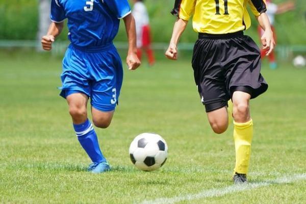 間違った練習をするほどサッカーは下手になる　サッカーへ取り組む意欲、上達にもつながる基礎となるのは「正しい姿勢」