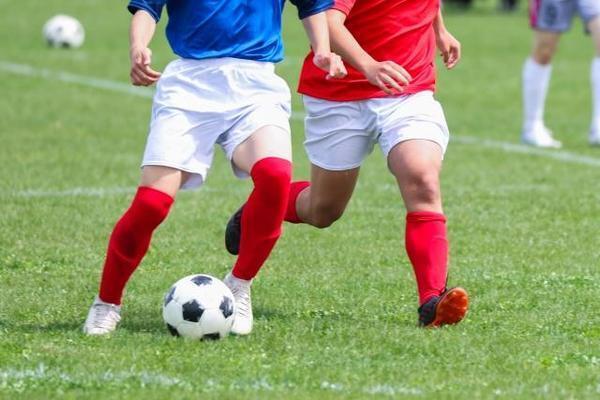 間違った練習をするほどサッカーは下手になる　サッカーへ取り組む意欲、上達にもつながる基礎となるのは「正しい姿勢」