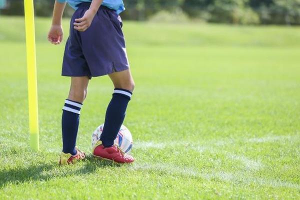 二軍なのにスクールに行かない息子。気持ちが足らないように見えるが、やる気を出させるのも親の役目なのか問題