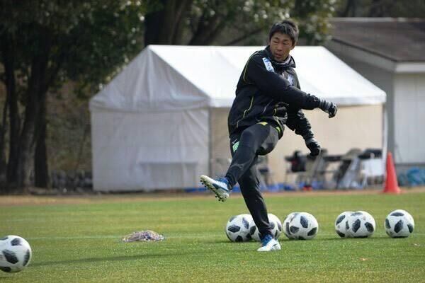 シュートストップ技術だけじゃなく、DFと連動して守る方法まで　Jクラブで全カテゴリーを見ていたGKコーチが教えるGKキャンプを開催
