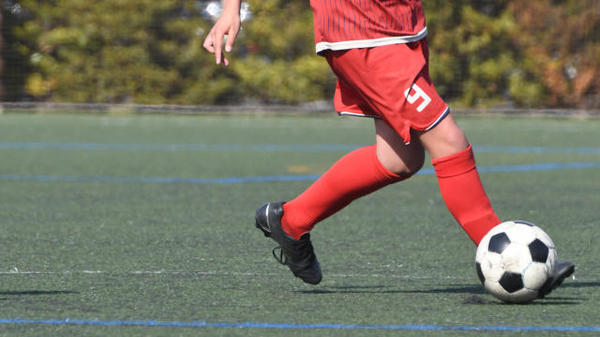 サッカー上達のカギは「力の出力」にあり！　自分の力を100％出せればサッカーのパフォーマンスが各段にUP　その方法とは