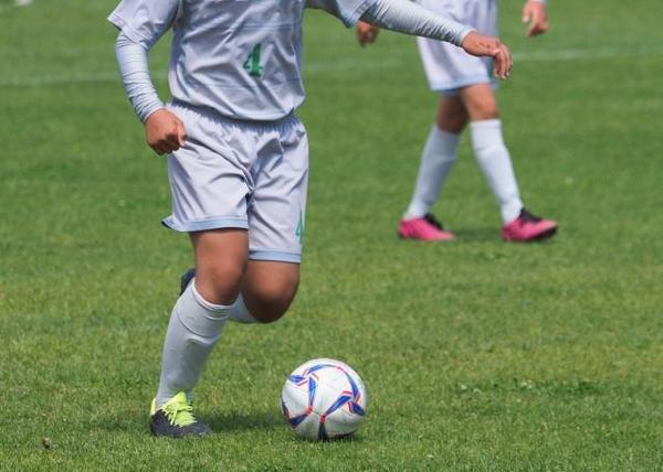 試合に出られないから休むという息子、休むとますます出れないのではと不安と焦りで悩みます問題