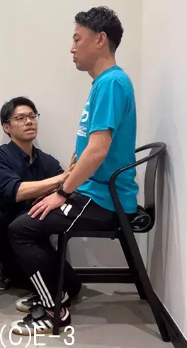 【実践編】タオル1本ですぐにできる！　勉強やサッカーのパフォーマンスが上がる「正しい姿勢」を身に着ける方法